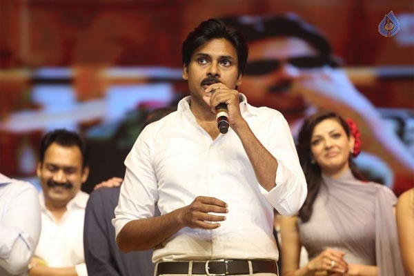 sardaar gabbar singh,johnny,pawan kalyan,pawan about sardaar gabbar singh  'సర్దార్' మరో 'జానీ' కాదు!: పవన్ 